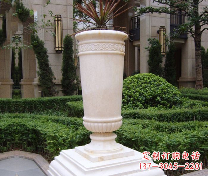 宁夏汉白玉花盆石雕——增添别墅景观的精致之美
