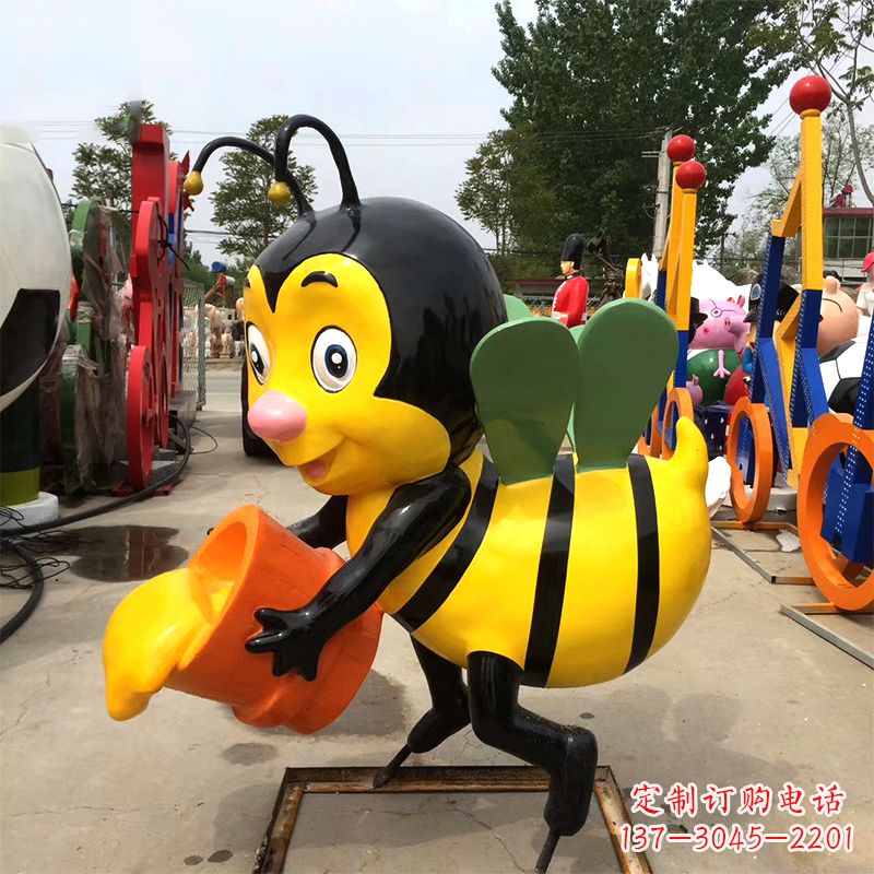 宁夏玻璃钢蜜蜂雕塑