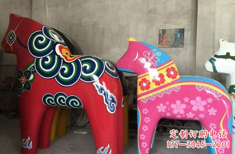 宁夏新颖独角兽彩绘玻璃钢装饰品