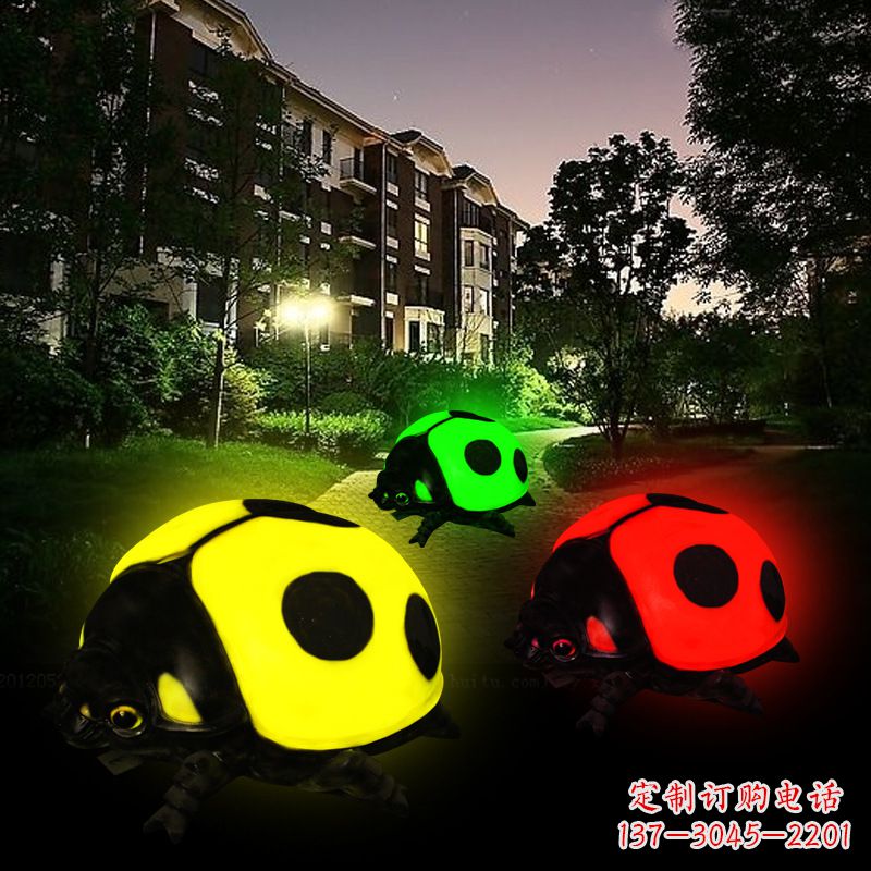宁夏玻璃钢发光七星瓢虫雕塑璀璨夺目的夜景