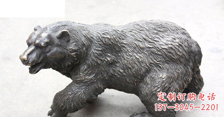 宁夏以玻璃钢制作的北极熊雕塑