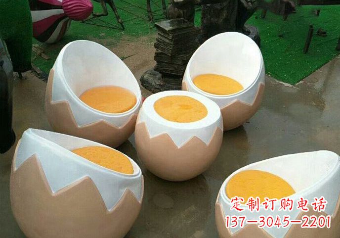 宁夏玻璃钢鸡蛋雕塑——精致的艺术精品