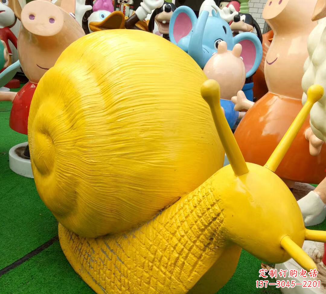 宁夏玻璃钢仿真蜗牛 公园动物雕塑