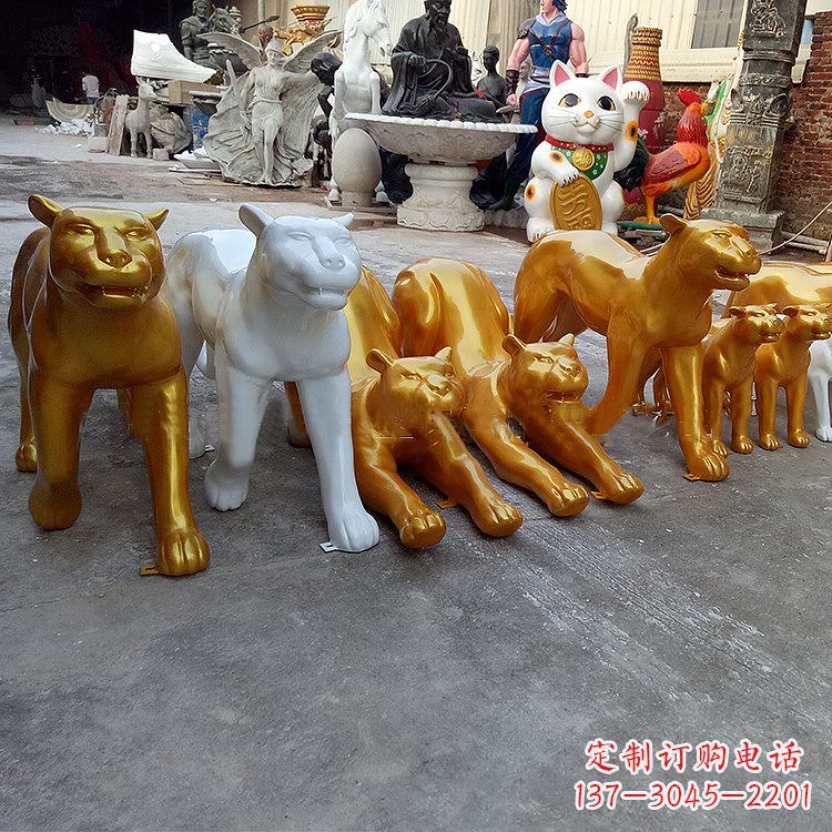 宁夏玻璃钢金钱豹雕塑,定制精美动物雕塑摆件