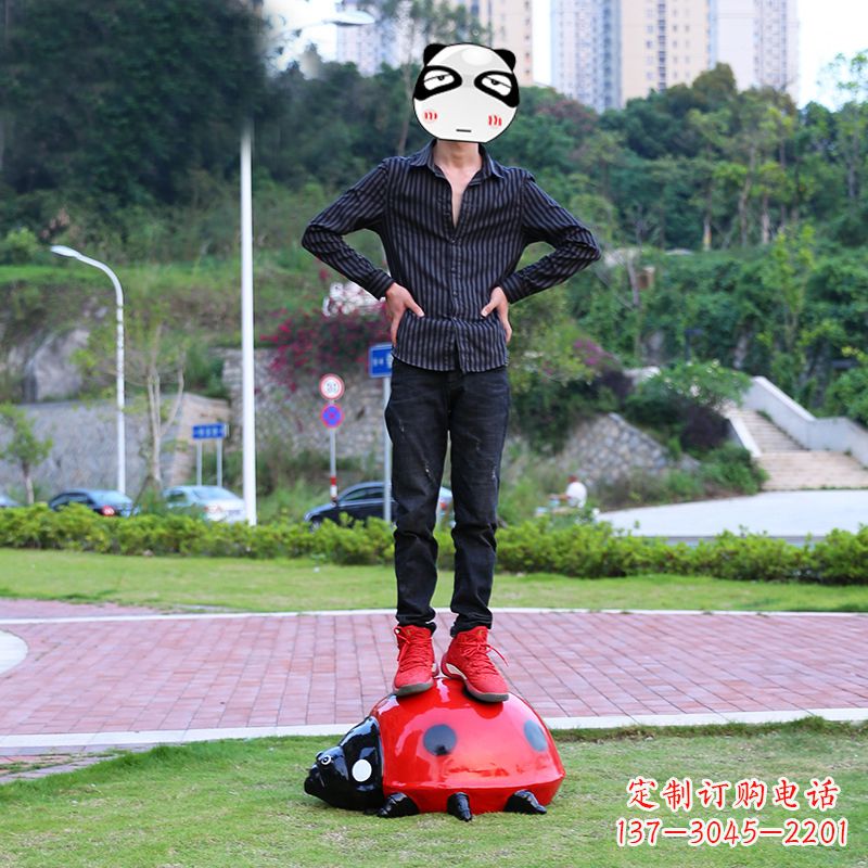 宁夏玻璃钢七星瓢虫雕塑艺术的精灵