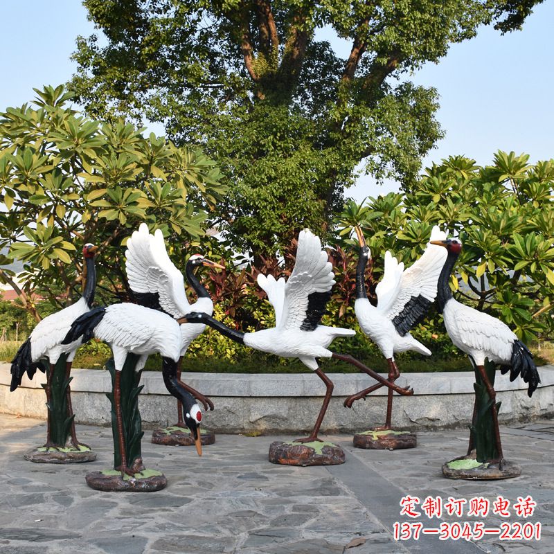 宁夏仙鹤雕塑——玻璃钢的精美之作