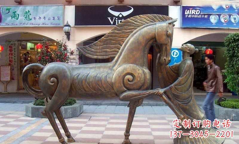 宁夏传承着传奇马雕塑