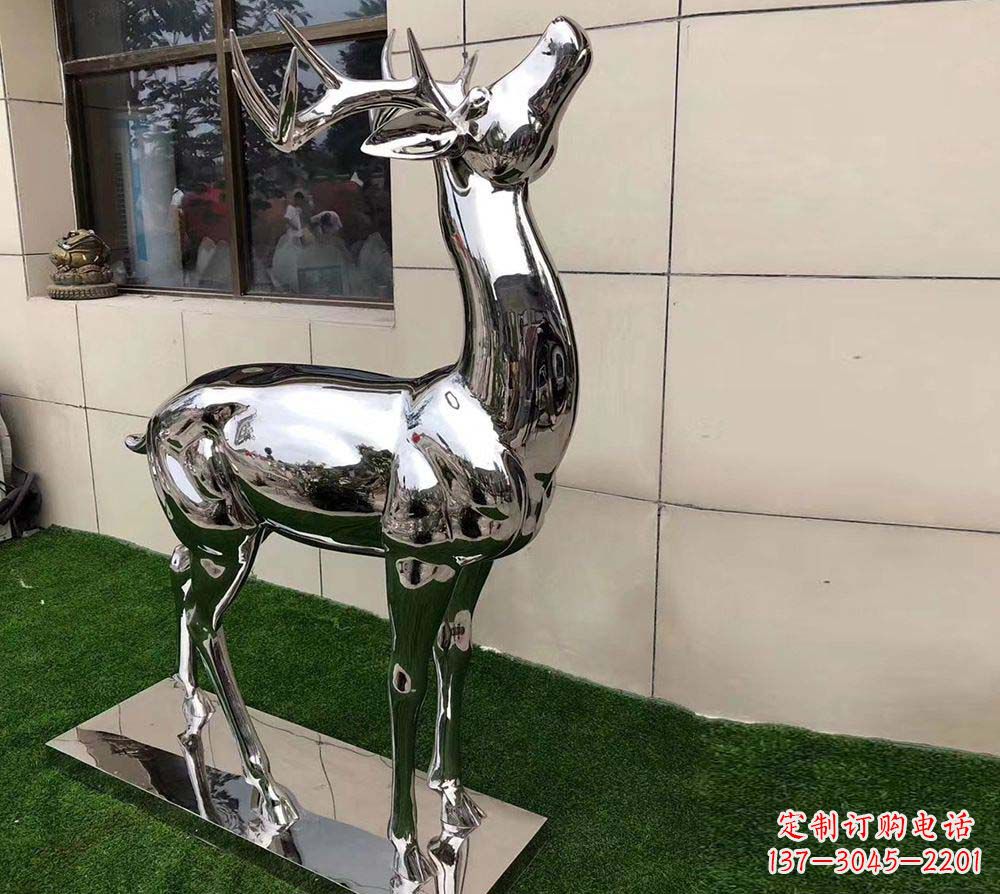 宁夏不锈钢别墅镜面小鹿雕塑