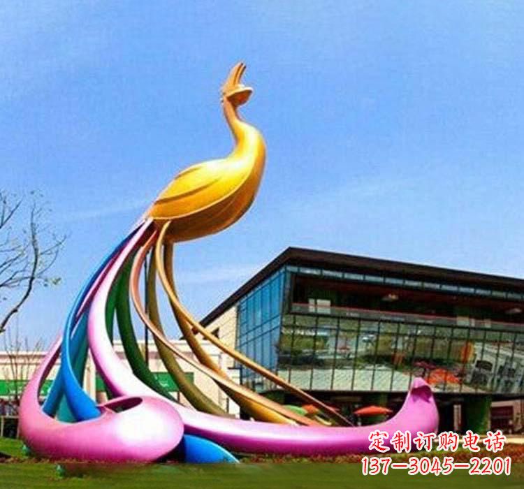 宁夏不锈钢彩色孔雀雕塑——美轮美奂的艺术精品