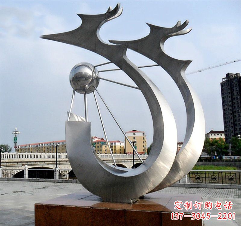 宁夏不锈钢双龙戏珠雕塑精美绝伦