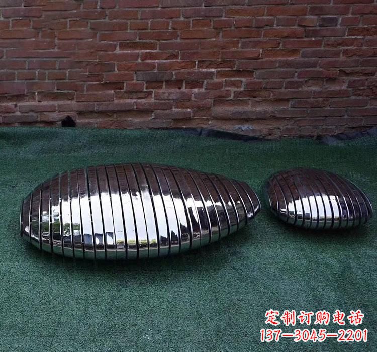 宁夏不锈钢城市镜面鹅卵石雕塑