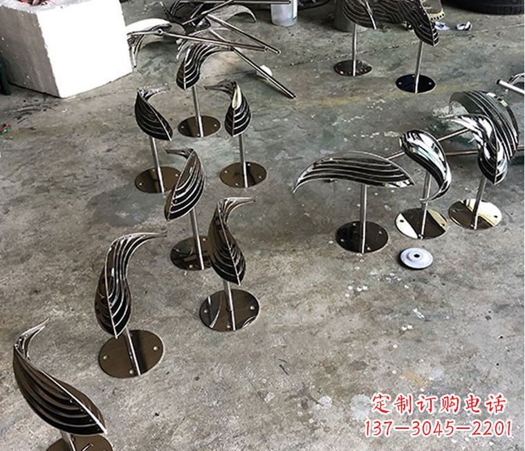 宁夏精美不锈钢动物雕塑