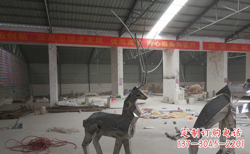 宁夏不锈钢抽象几何麋鹿动物雕塑