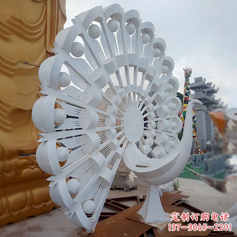 宁夏不锈钢孔雀雕塑精美雕刻的艺术精品
