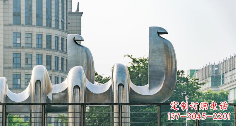 宁夏不锈钢骆驼给街边带来美丽