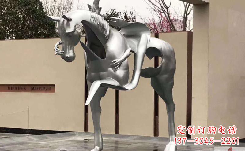 宁夏不锈钢骑马雕塑精美外形与经久耐用