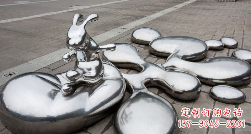 宁夏不锈钢兔子雕塑——精美的水滴广场装饰