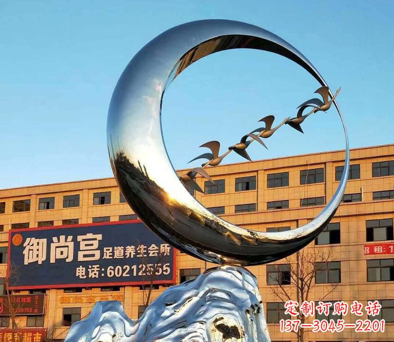 宁夏不锈钢大雁雕塑象征着生机勃勃的美丽