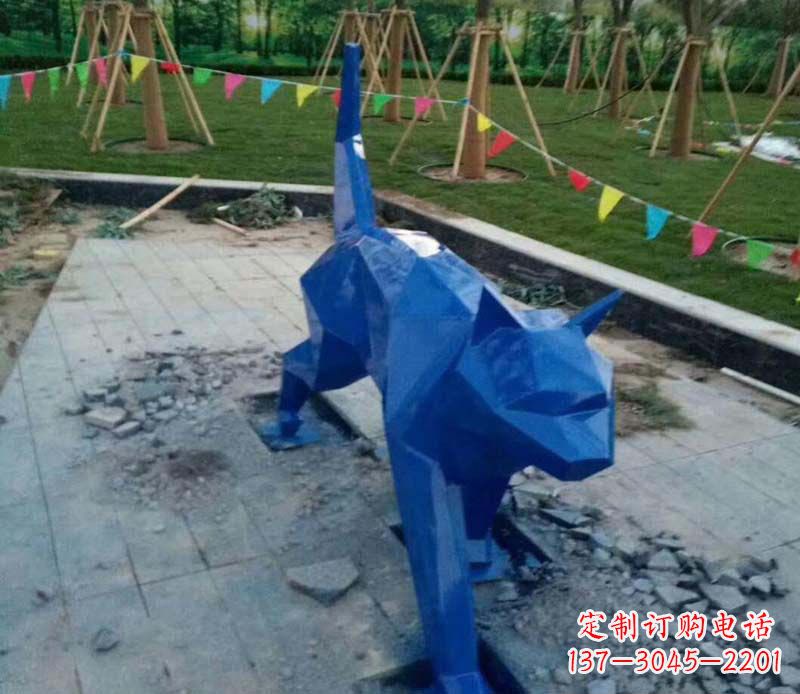 宁夏不锈钢动物雕塑艺术性与现实性的完美结合