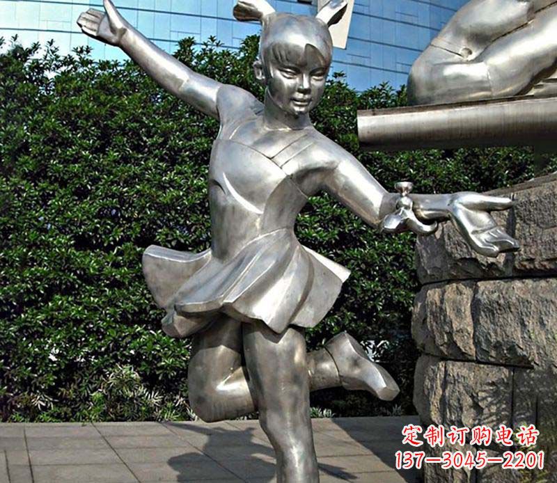 宁夏不锈钢儿童踢毽子雕塑传承传统文化