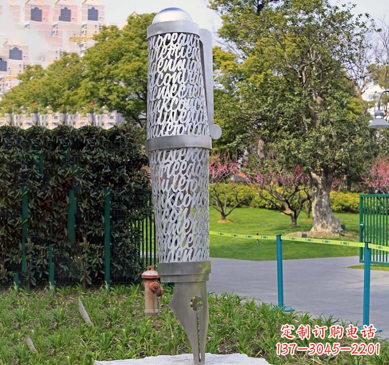 宁夏精致不锈钢钢笔雕塑