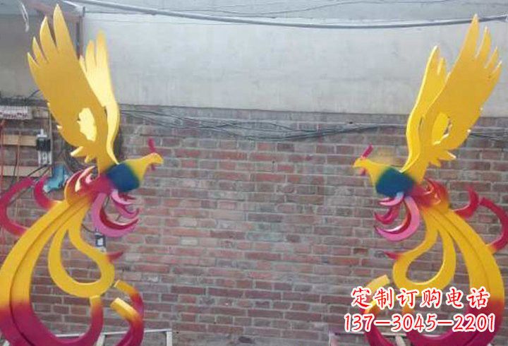 宁夏不锈钢公园彩色凤凰雕塑——艺术与自然的融合