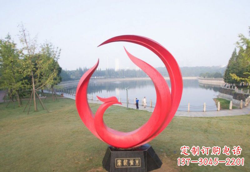 宁夏凤凰雕塑——点缀不锈钢公园的美丽风景