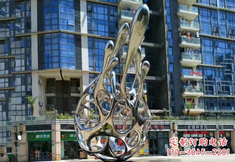 宁夏不锈钢公园抽象火龙果雕塑
