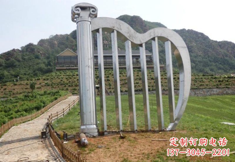 宁夏不锈钢竖琴雕塑一曲轻柔的旋律