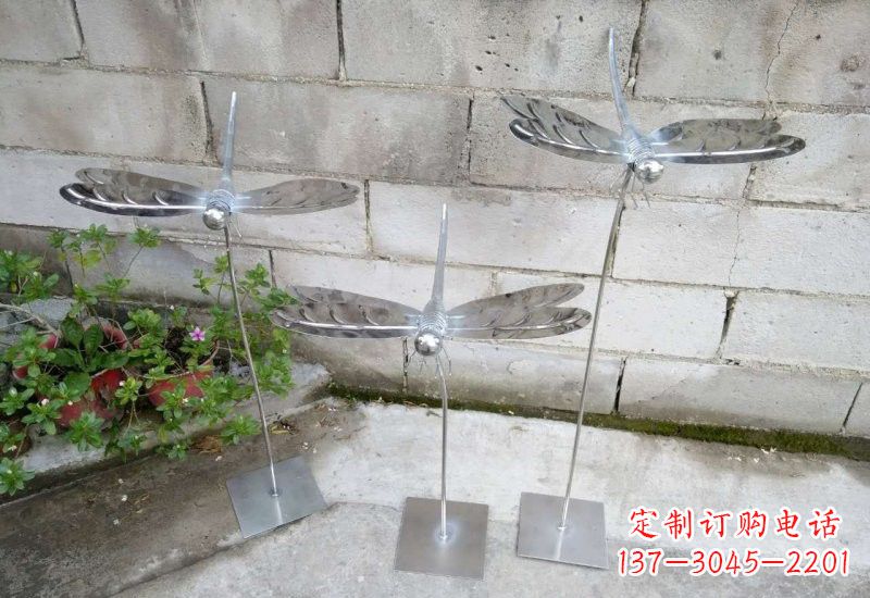 宁夏动物雕塑不锈钢蜻蜓的精美镜面