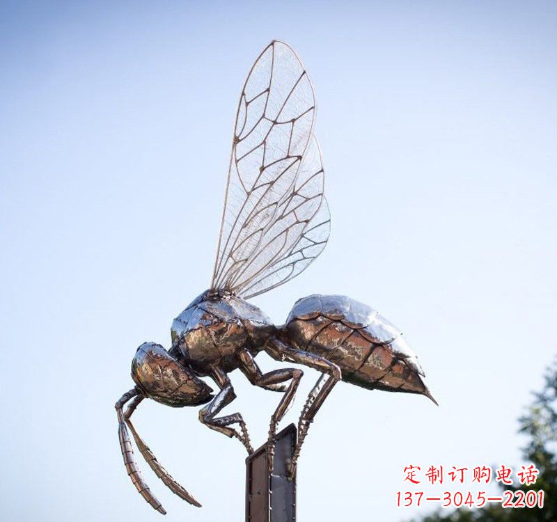宁夏不锈钢公园蜜蜂雕塑精彩纷呈的自然之美