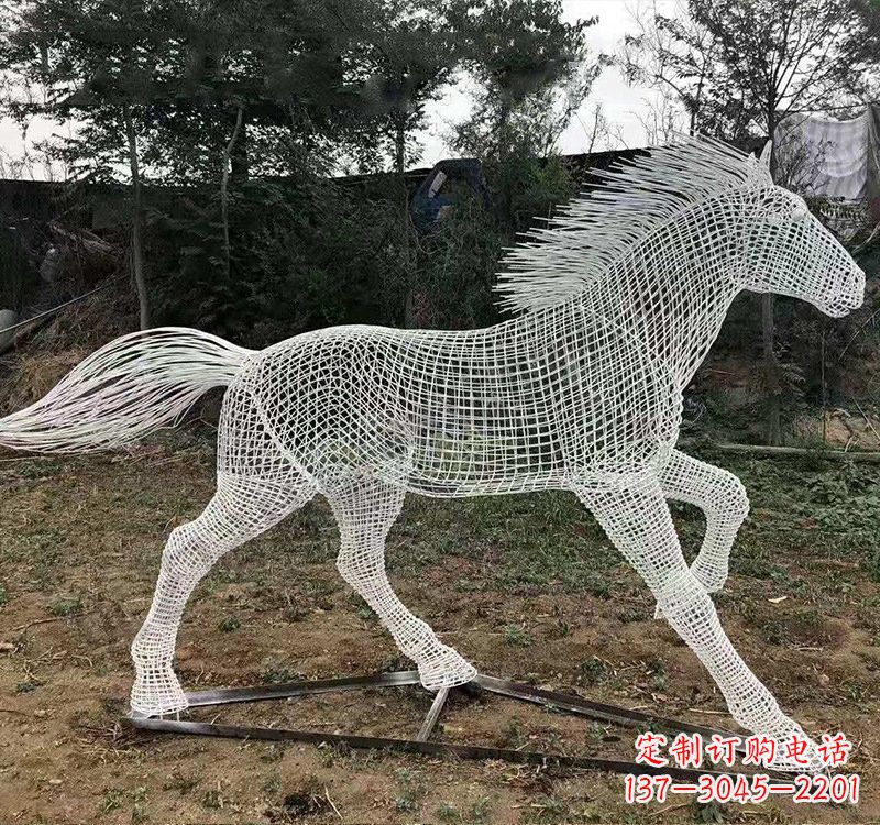 宁夏不锈钢公园镂空奔马雕塑——给城市带来动感
