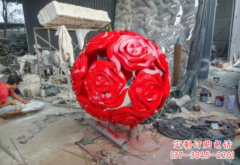 宁夏不锈钢玫瑰雕塑让玫瑰之美永存