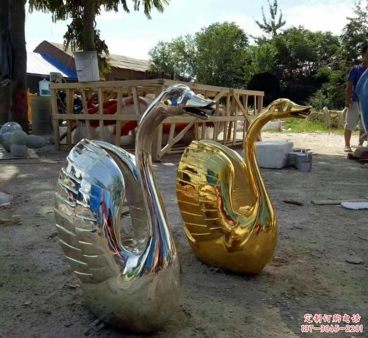 宁夏不锈钢天鹅雕塑艺术之美