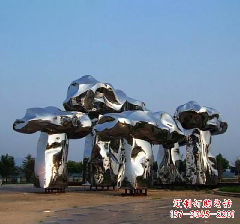 宁夏不锈钢镜面蘑菇雕塑精致灵动的美学