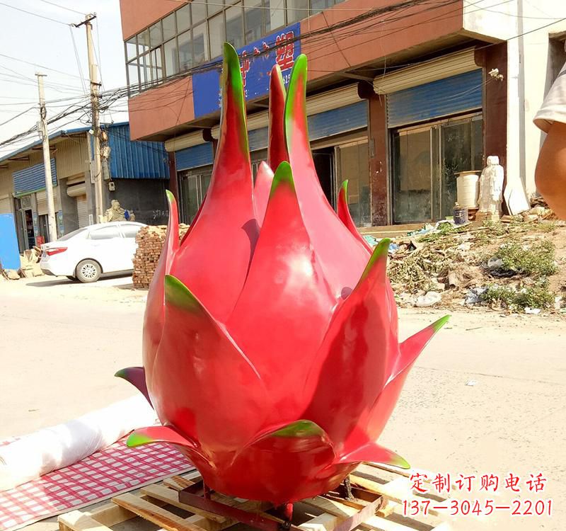 宁夏精美不锈钢火龙果雕塑