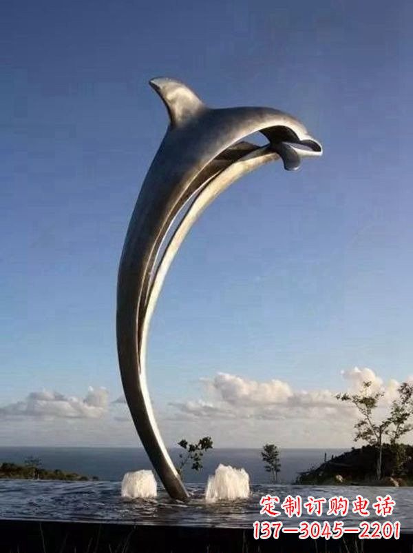 宁夏不锈钢海豚雕塑让游客流连忘返