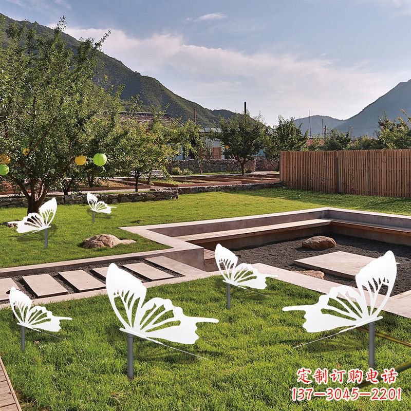 宁夏不锈钢镜面蝴蝶园林草丛动物雕塑摆件