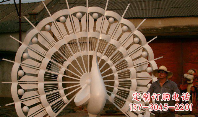 宁夏不锈钢孔雀开屏雕塑