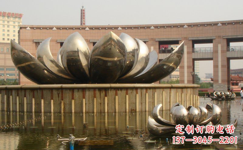 宁夏不锈钢莲花雕塑一种精美的艺术品