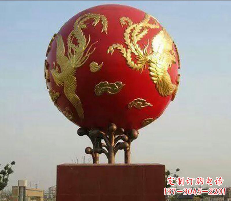 宁夏不锈钢龙凤呈祥雕塑传统艺术的精美体现
