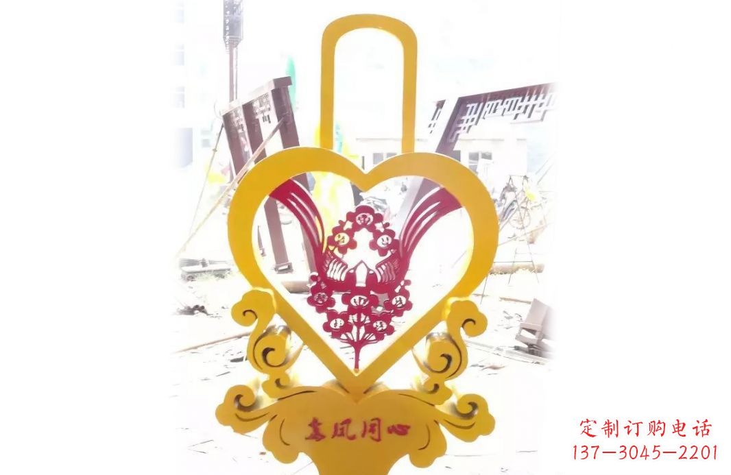 宁夏不锈钢龙凤同心景观雕塑彰显中国传统文化