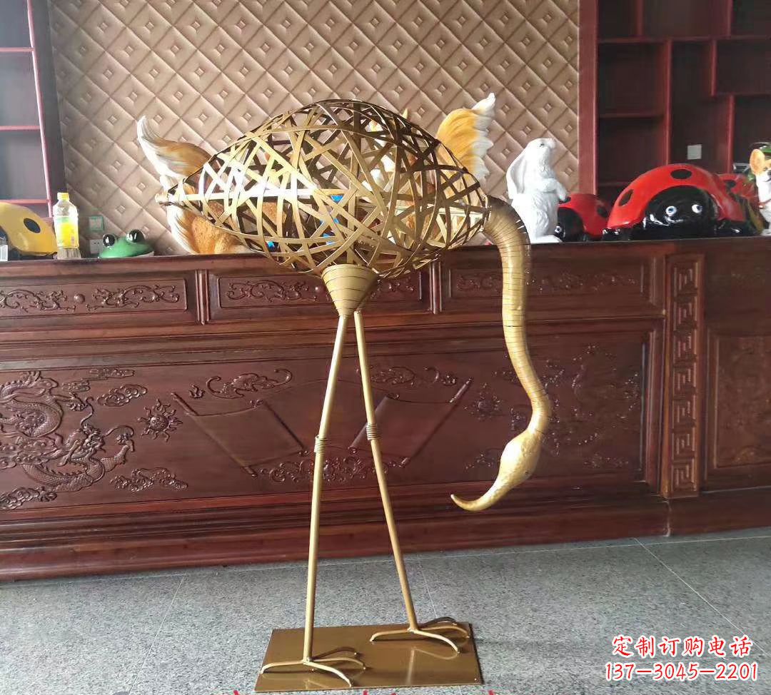 宁夏不锈钢丹顶鹤雕塑精美外形,传承中华文化