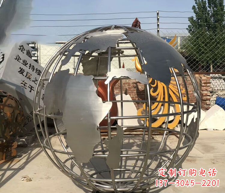 宁夏不锈钢镂空地球仪雕塑艺术技艺的精美体现