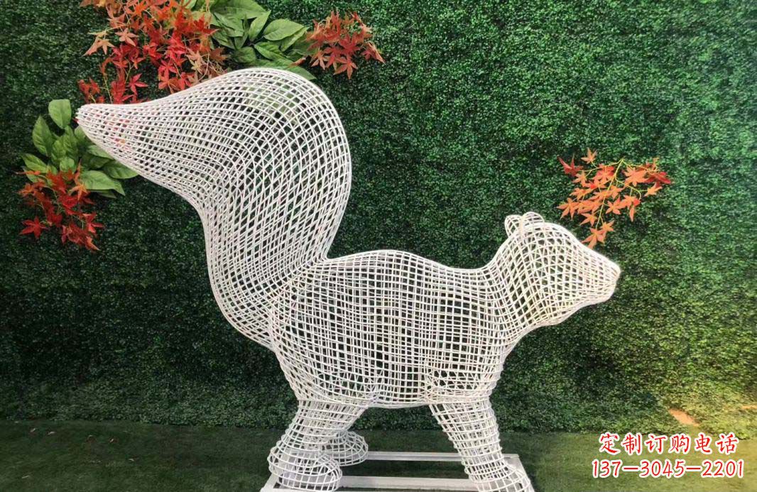 宁夏不锈钢松鼠雕塑艺术与精美结合