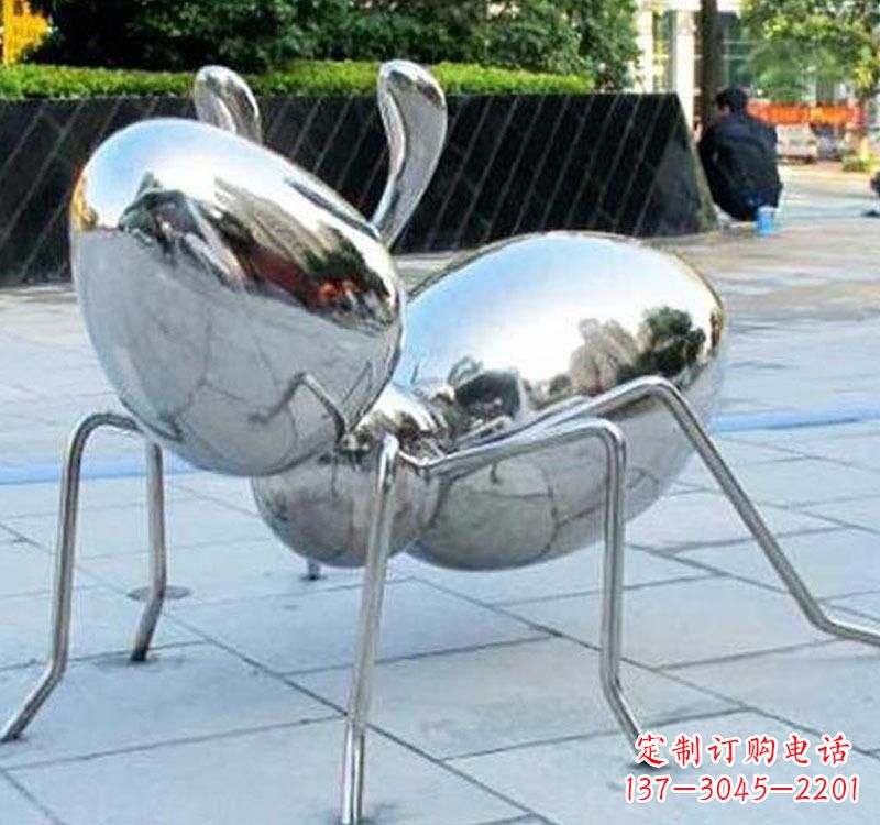 宁夏不锈钢蚂蚁雕塑一座象征努力的艺术作品