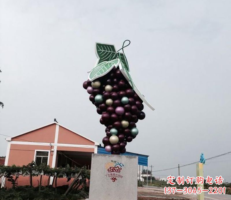 宁夏精美绝伦的不锈钢葡萄雕塑