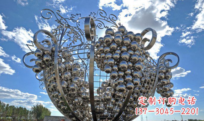 宁夏不锈钢葡萄雕塑精致美观、经久耐用
