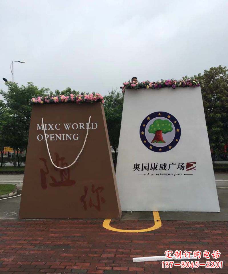 宁夏不锈钢购物袋雕塑给城市景观带来新的灵感