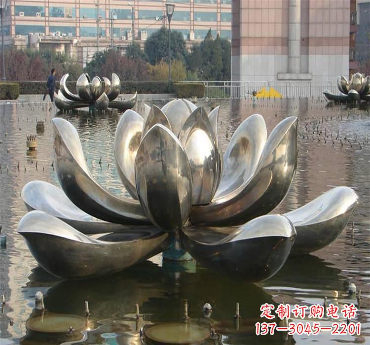 宁夏不锈钢水景荷花雕塑质朴之美
